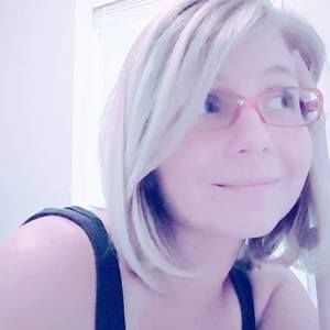 Meet your Posher, Tia